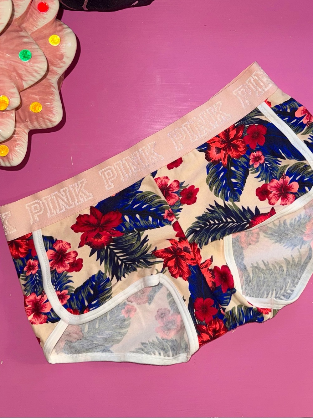 Victorias Secret Pink floral logo boyshort panties NWOT Large
